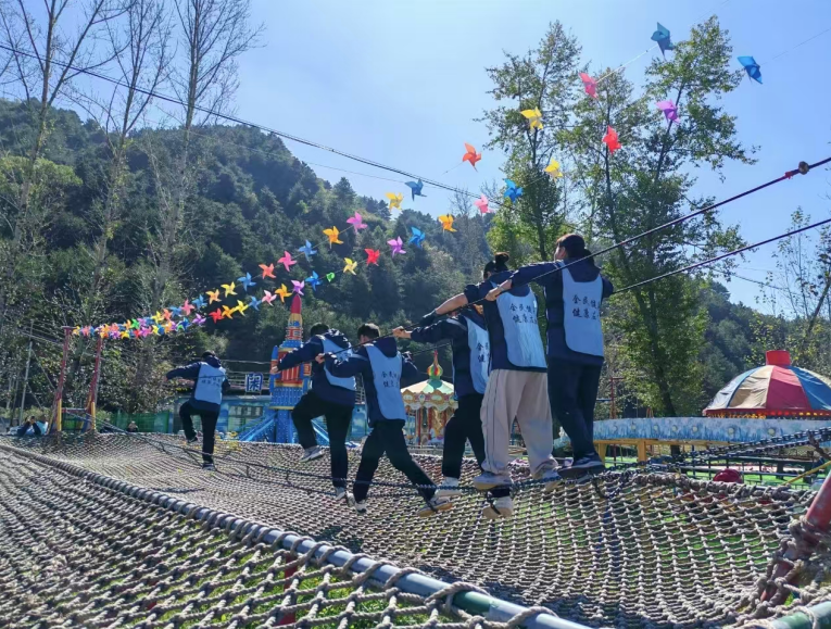 1758878240380073408.png image.png